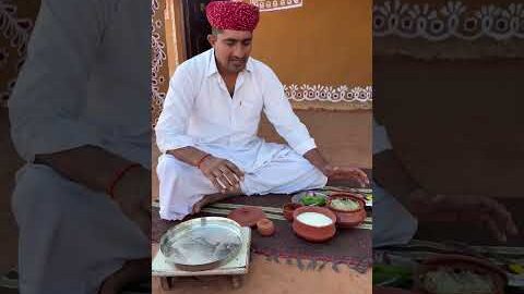 ā¤ĻāĨ⤏āĨ ā¤ā¤žā¤¨ā¤ž đ #desi #khana #food #village #youtubeshorts #shorts #marwadi #foodie #reel