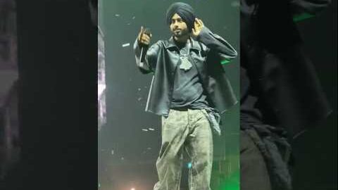 Live Cheques ft. Shubh live show#lovesongs#punjabisong#shubhnewsong