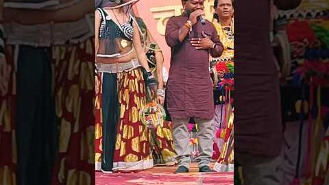 Desi bundeli rai #चकेरी_मेला_2026 //कोनऊ ढग ने लियो कांच के नगीना हीरा जान के #desi #bundeli #rai