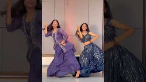 Desi Girl | Easy Dance Steps | YuktaPalak |Dostana #dance  #desigirldance #trending #viral #ytshorts