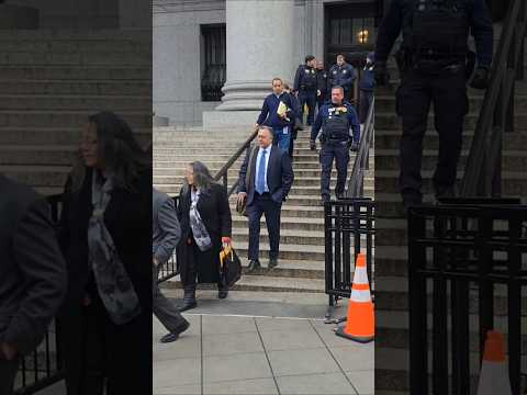 Mark Agnifilo Luigi Mangione Federal Court New York NYC Manhattan America USA City Hall Viral News