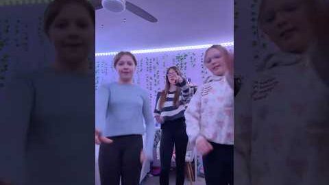 LUSH LIFEE #asmr #funny #funnyshorts #lipsync #goviral #fypp #fypシ #tiktokvideo #myvideo #cute