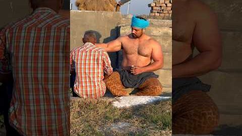 Na jayi mere desi look te🔥🦬#fitness #shortvideo #desi #khetibadi #bodybuilder #farming