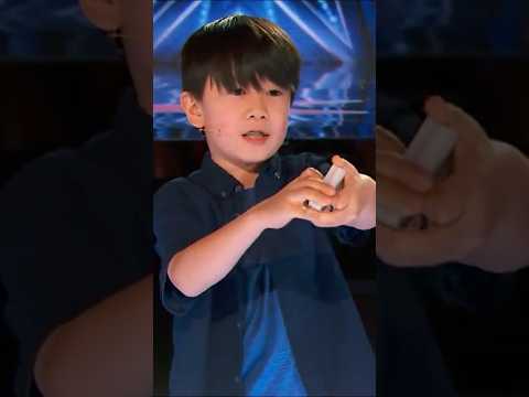 Adorable Kid Magician WOWS The Judges | America’s Got Talent 2021 | #Shorts