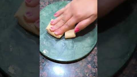 Unique Paratha Folding #shorts #trending #food #desi #paratha #roti #youtubeshorts #viralvideo