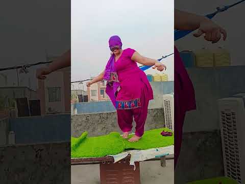 Haryanvi desi thumke 😜😂#short #dance #haryanvi #ragni #desi #shortvideo