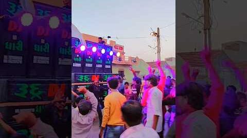 Desi dhol vadad #newsong #music #garba #song #dance #viralvideo