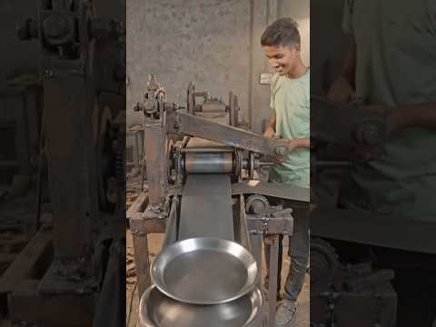देसी जुगाड़ मशीन से स्टील का बर्तन बनता देख दंग रह जाओ 😱 #desi जुगाड #desi machine #shorts virl