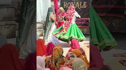 #anjaliyadav #dance #desi #lifeisbutadream #chika dance