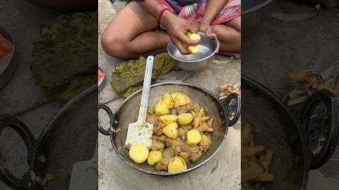 Bangali style Desi Aloo chicken Making | chicken recipe #shorts #shortvideo #short