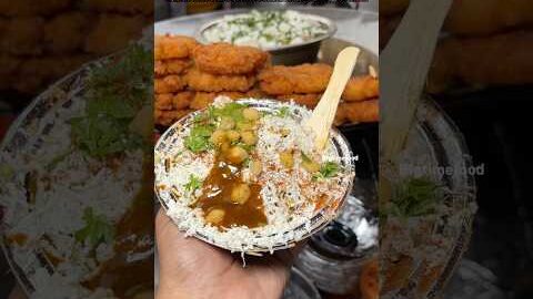 😱₹60 Desi Ghee Chole Aloo Tikki 🥵 #shorts #viralvideo #trending #youtubeshorts #shortvideo #short