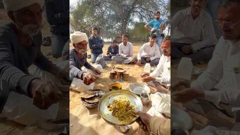 दुनिया का सबसे ताक़त खाना #village #cooking #food #desi #life #viral #shorts