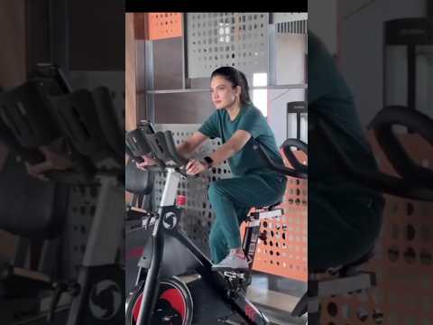 iqrakanwal new video❤️🔥#sistrology #viral #foryou #shorts #youtubeshorts