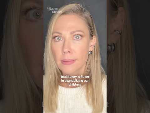Bad Bunny at the Super Bowl? Desi Lydic Foxsplains why that’s no bueno #DailyShow #BadBunny