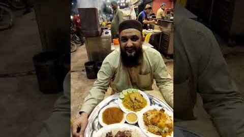 Buy 1 get 3 ramzan bigest offer Location desi food all branches Lucky one and nazimabad