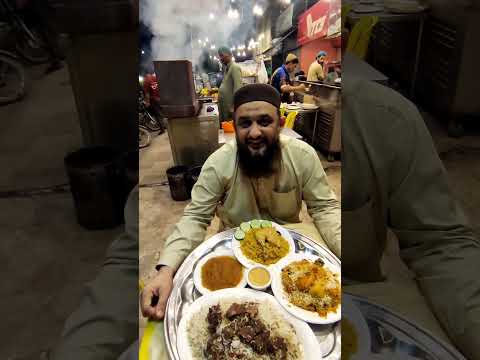 Buy 1 get 3 ramzan bigest offer Location desi food all branches Lucky one and nazimabad