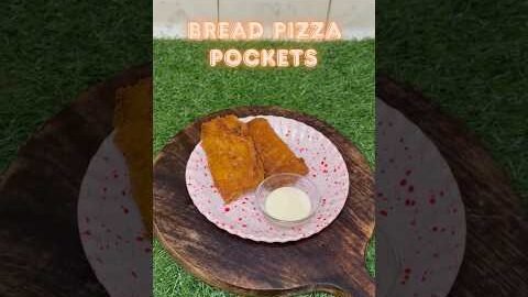 Bread Pizza Pockets 🍞🍕 #shorts #recipe #cooking #bread #veg #pizza #pizzapockets #breadpizza