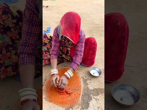 गाँव की मसाला चटनी🥰 #village #desi #food #fyp #love #summer #shorts #recipe #culture #marwadi #life