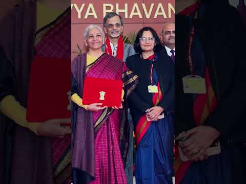 🤔 దేశం కోసం Local… కానీ భవిష్యత్తు Global? నేతల సీక్రెట్