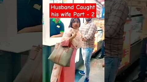 Husband Caught his wife Cheating😯😱 #shorts #shortvideo #trending #viral #husband #wife #cheating