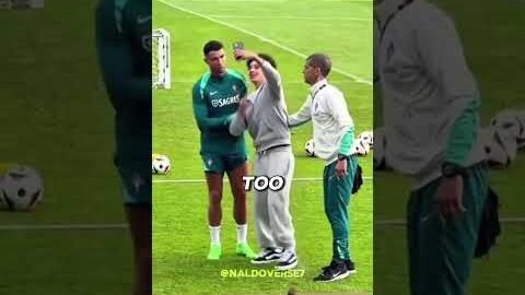 Ronaldo saw this and immediately attacked his bodyguards. #viral #youtubeshorts #shortsfeed #ytshort