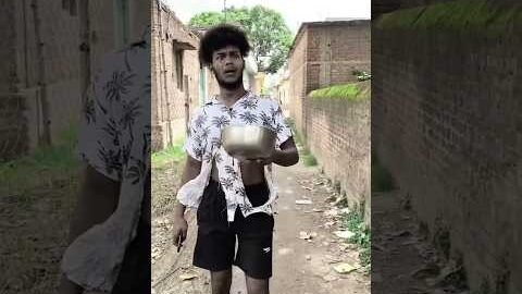 सरकारी नौकरी 😂😂#comedy #realfoolscomedy #surajroxfunnyvibeo #vikramcomedyvideo #holi #holi2026#allah