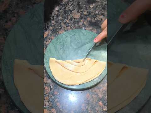 Unique Paratha Folding #shorts #trending #food #desi #paratha #roti #youtubeshorts #viralvideo