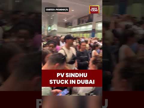 Breaking Iran Israel News: PV Sindhu Stranded at Dubai Airport Amid Huge Crowd #dubaiairport