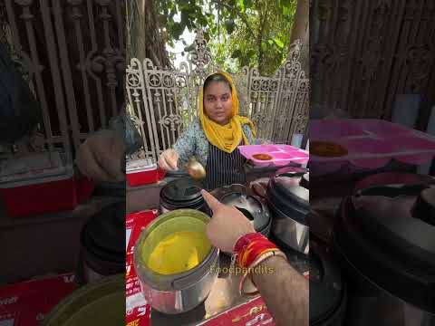 Sikh Girl Selling Desi Homely Food #shorts #ytshorts #youtubeshorts
