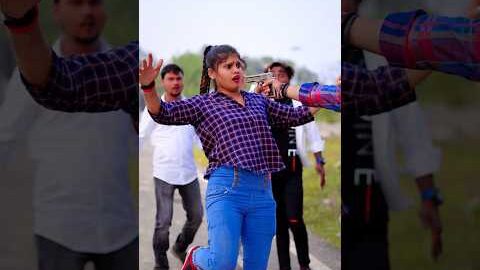 Desi Desi Na Bolya kar chhori re 🔥| Desi Desi | Is desi Ki fan ya duniya ho rhi re | Pihu babu |