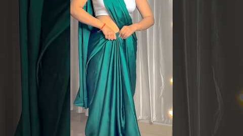 saree is from meesho #shorts #youtubeshorts #desi #saree #grwm