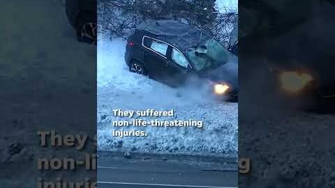 Teens drive car off overpass to escape police during high-speed chase | USA TODAY #Shorts
