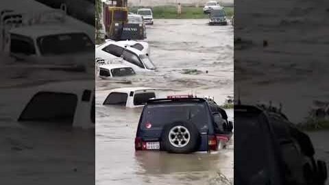 Nearly 1,000 dead, thousands more displaced by catastrophic floods in Pakistan | USA TODAY #Shorts