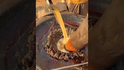 सदियों पुरानी गांव की गानी देसी तीली का तेल #desi #tili #food #oil #natural #rajasthani #foodie