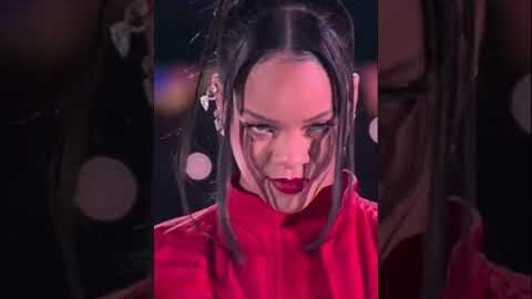 Rihanna Confirms She’s Pregnant! (🎥: NFL/Fox) #shorts | E! News