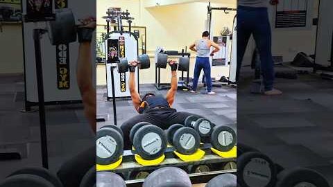 Ishq Jalakar Song (Dhurandhar) dumbbell press 🔥👈#motivation #love #song #desi #shorts #viral