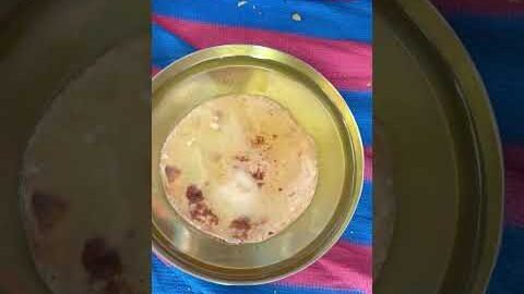 गाँव का देसी घी 😍 #desi #ghee #youtubeshorts #village #rajasthan #food #villagelife #shorts #foodie