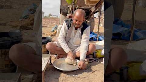 गाँव की दिनचर्या और जीवन 🥰 #villagelife #rajasthaniclture #life #desi #funny #food #morning #shorts