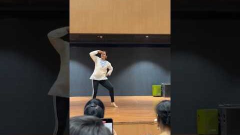 New Punjabi Song Vibe 😍💃| Bhangra look #punjabilook #shorts #dance