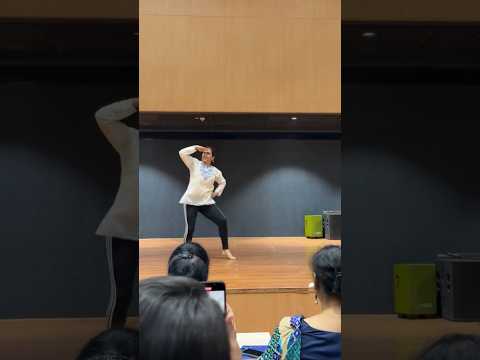 New Punjabi Song Vibe 😍💃| Bhangra look #punjabilook #shorts #dance