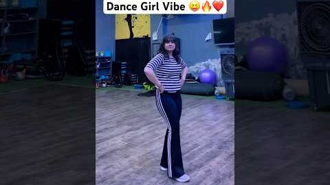 Cheak Girl Fitness 🔥😝❤️ #dance #ammyvirk #newpunjabisong #love #dancer #shoot #fitness #newsong