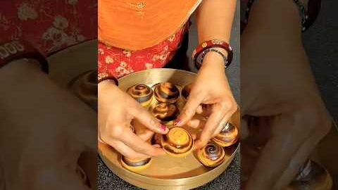 दाल बाटी चूरमा😍#rajasthani #desi #daalbaati #marwadi #reels #food  #khana #youtubeshorts#shorts