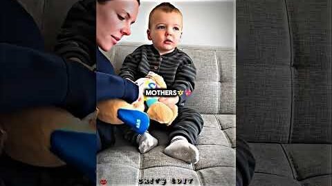Mother’s Hug Heals Everything 🧚💖#mother #momlife #emotional #healing  #respect #ytshorts #shortvideo