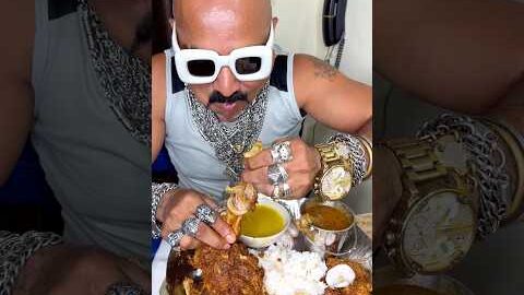 Desi murgi thali…😍❤️🍗 #chickenlegpiece #ulhaskamathe #foodchallenge #indianfood #foodie #shorts