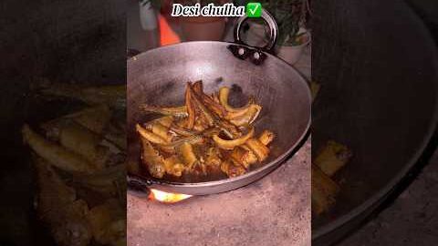 LPG ki बचत kaise kare? 🤑| fish fry on desi chulha #recipe #food #trending