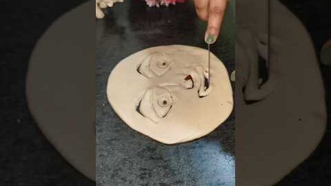 Desi girl making face paratha 💯😍 #streetfood #trendingshorts #food #viral #shortvideo #ranigkitchen