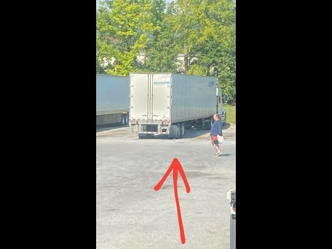 Why drivers park like this at truck stops.