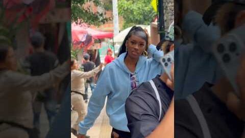 La gorra mágica jajaja #shorts #comedy #youtubeshorts  #shortsviral #viral #humor #funny #fyp #god