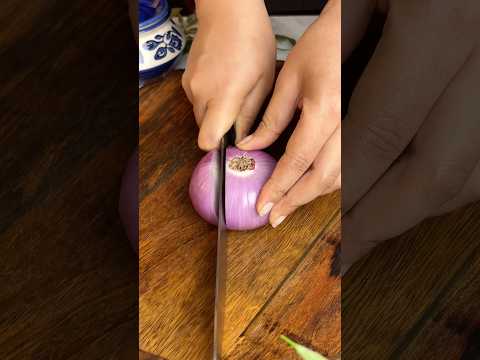 Onion Chutney 🧅🔥 Ultimate Spicy Desi Side | South Indian Style | #shorts