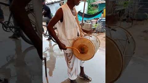 DESI DHOL